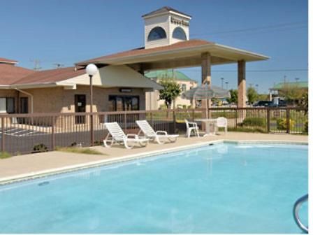 Econo Lodge Franklin Facilities photo