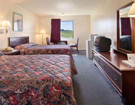 Econo Lodge Franklin Room photo